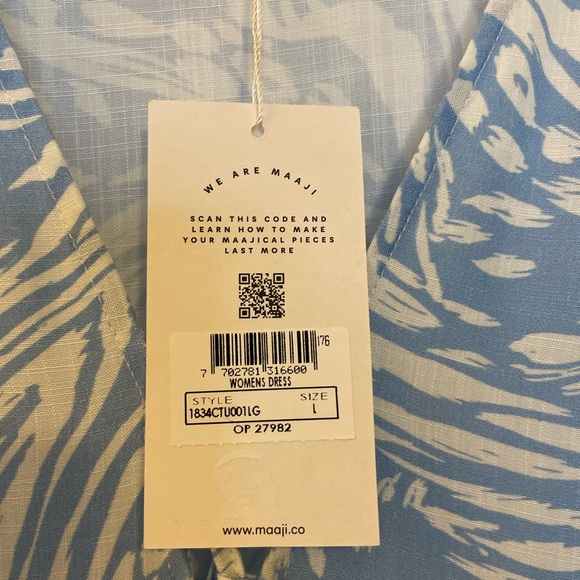 NWT Maaji white and blue boho tunic or coverup size L - Picture 2 of 14